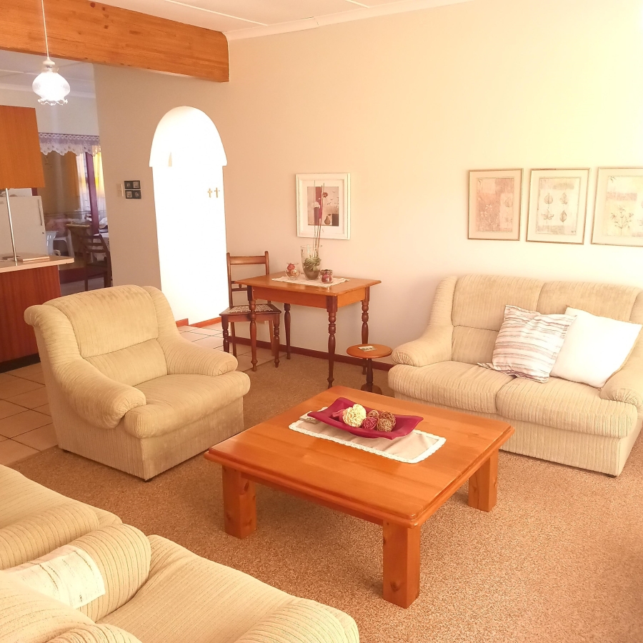 3 Bedroom Property for Sale in Bayview Western Cape